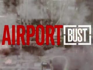 Airportbust - customs 장교 협박 문신 비탄